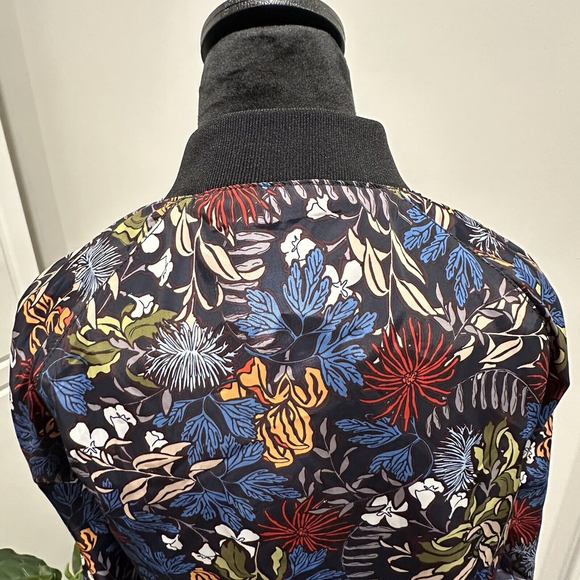 H&M Reversible Floral Nylon Track Jacket Women’s XS Multicolor Zip Lightweight - Picture 7 of 13